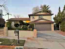 featured image of 19359 Green Mountain Dr