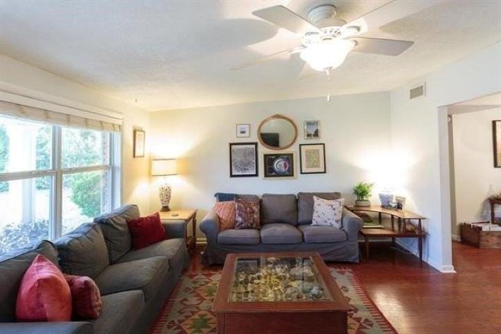 820 Chestwood Ave - Photo 5 of 28