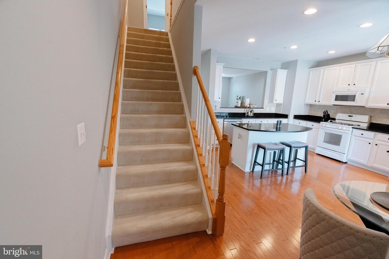 8142 Mississippi Rd - Photo 6 of 17