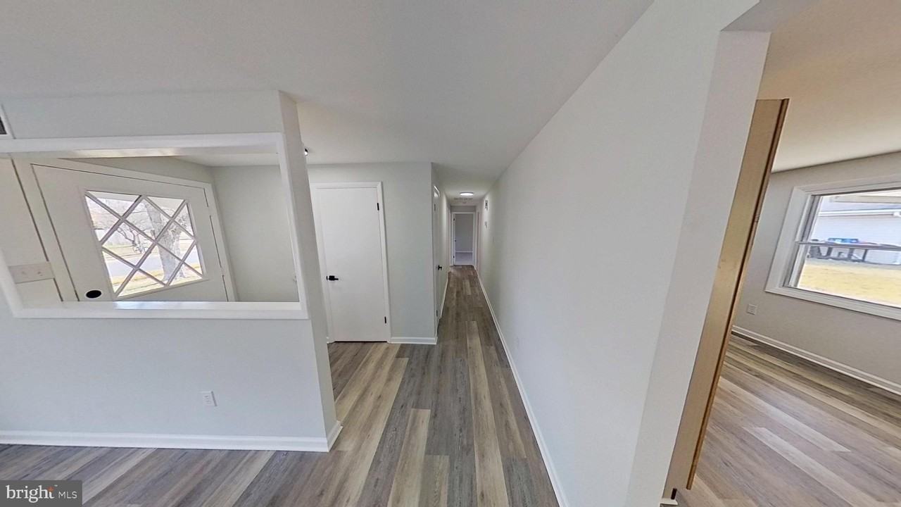 1922 Michael Rd - Photo 5 of 27