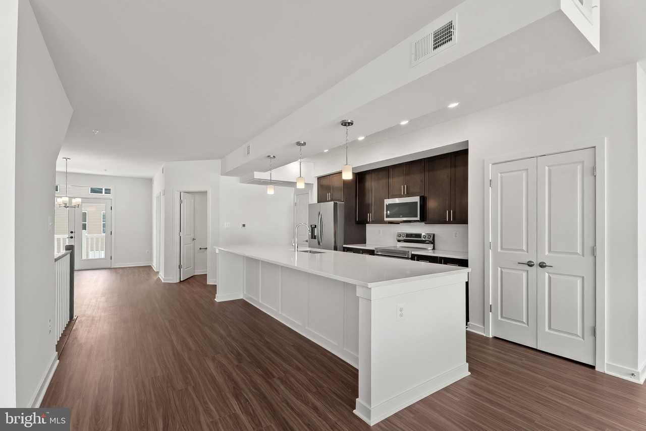 714 Iron Forge Rd Unit D - Photo 7 of 47