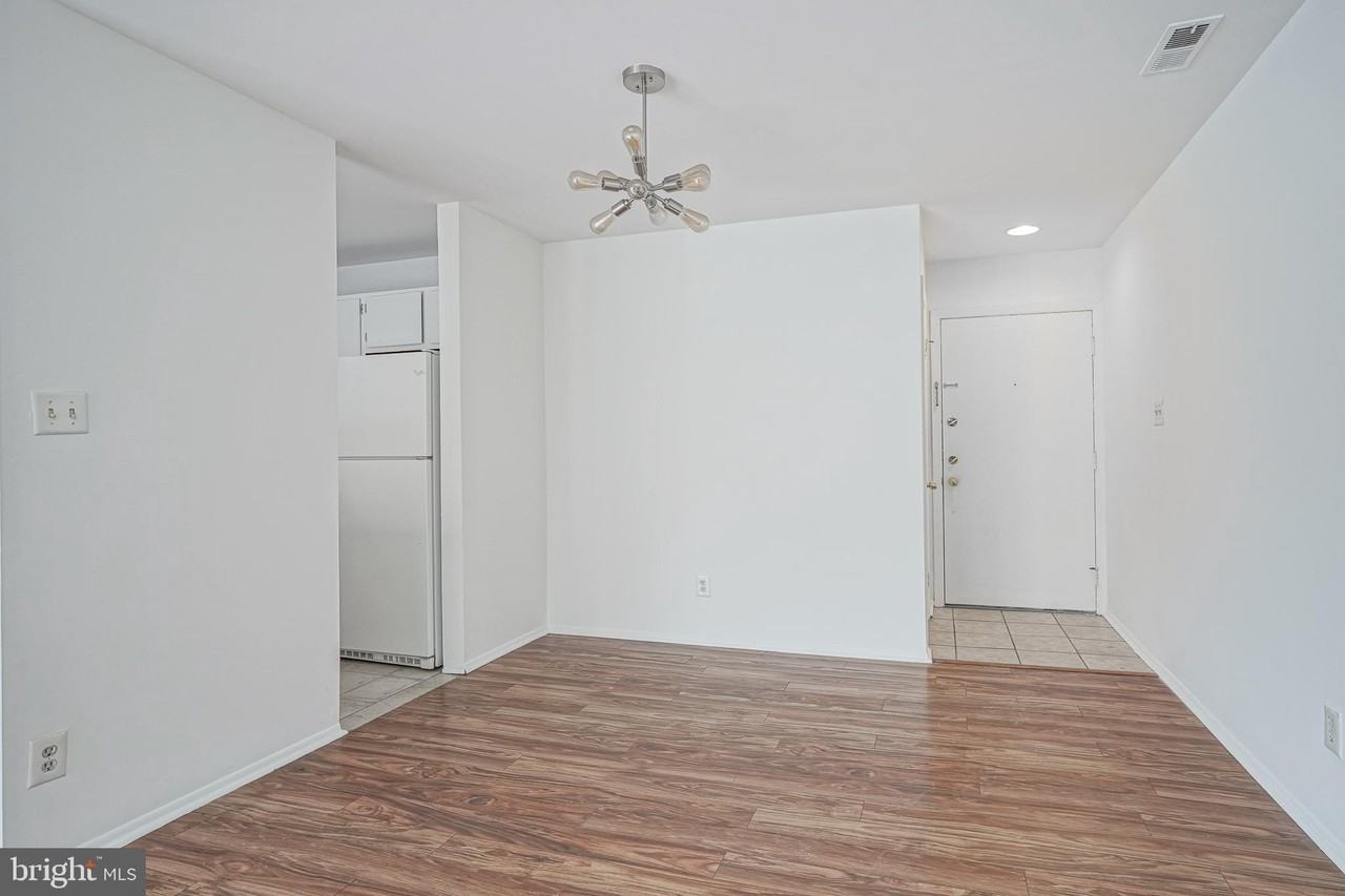 2012 Ravens Row - Photo 4 of 23