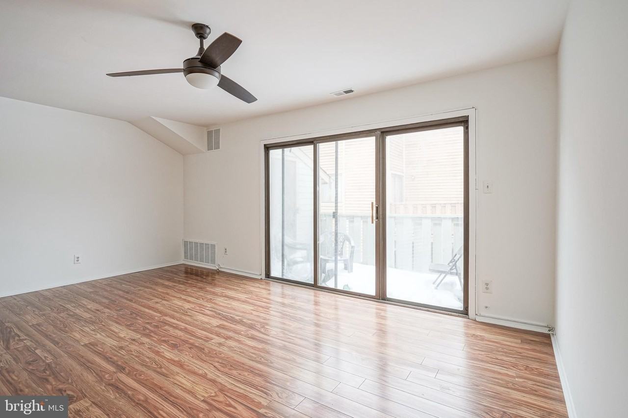 2012 Ravens Row - Photo 7 of 23