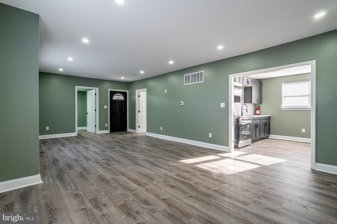 95 New Freedom Rd Unit H1 #H1 - Photo 7 of 21