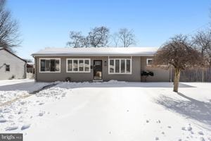 featured image of 605 Tait Rd