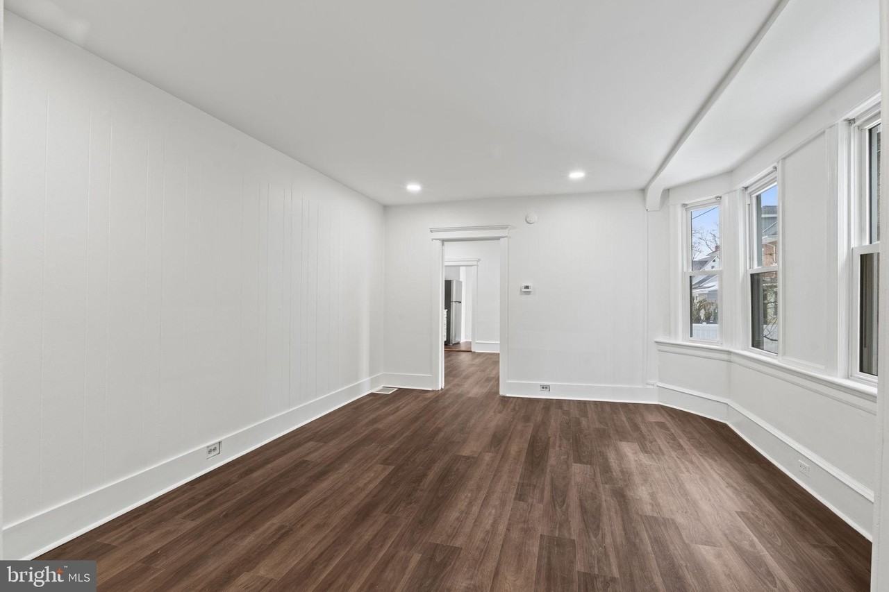 710 Atlantic Ave - Photo 2 of 19