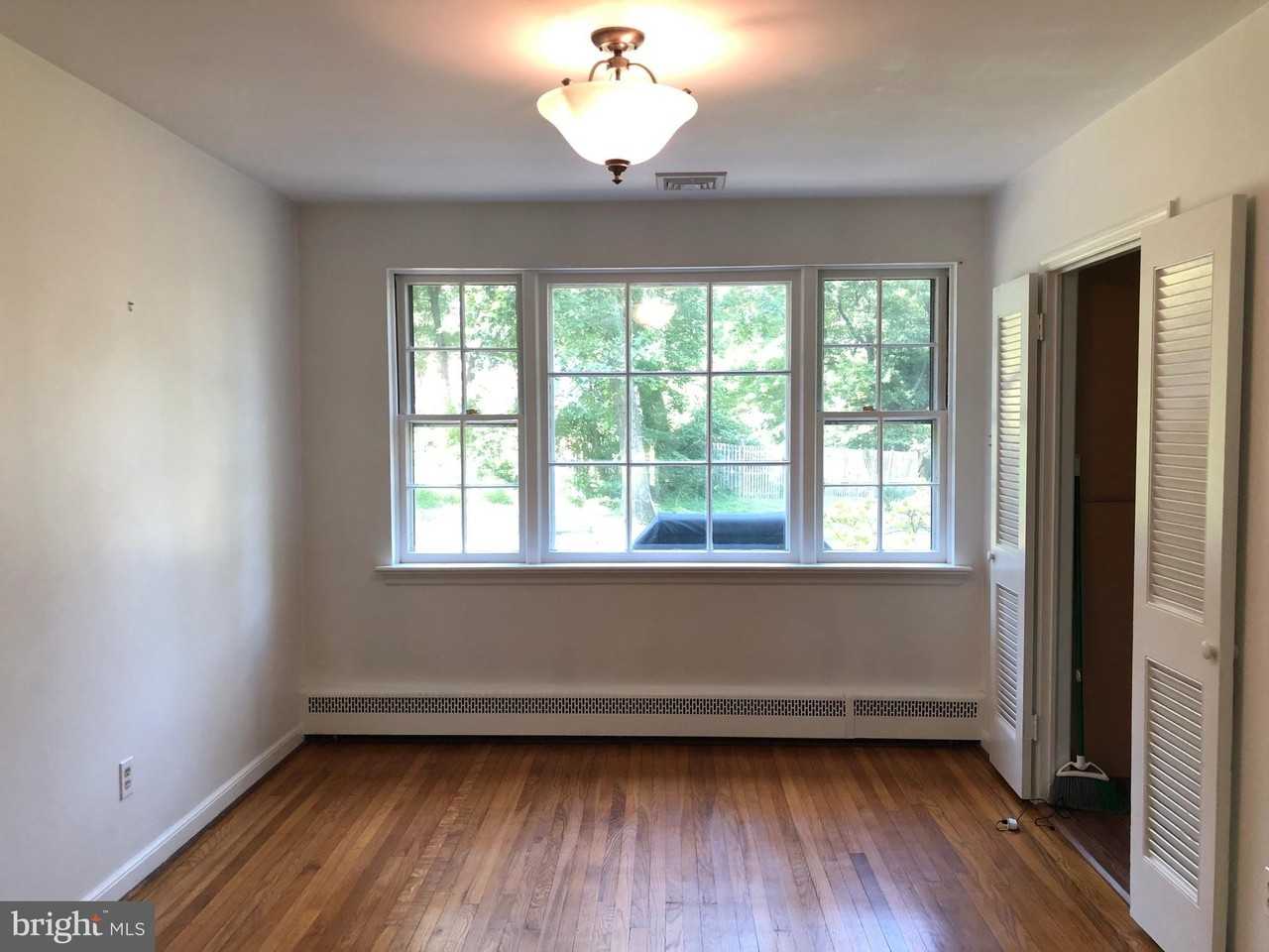 739 Weadley Rd - Photo 7 of 20