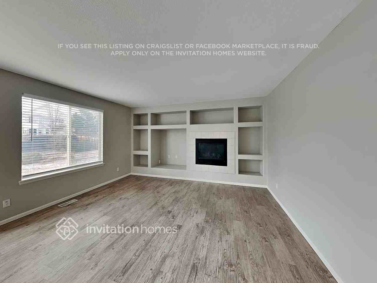 4580 Bobolink Dr - Photo 7 of 21