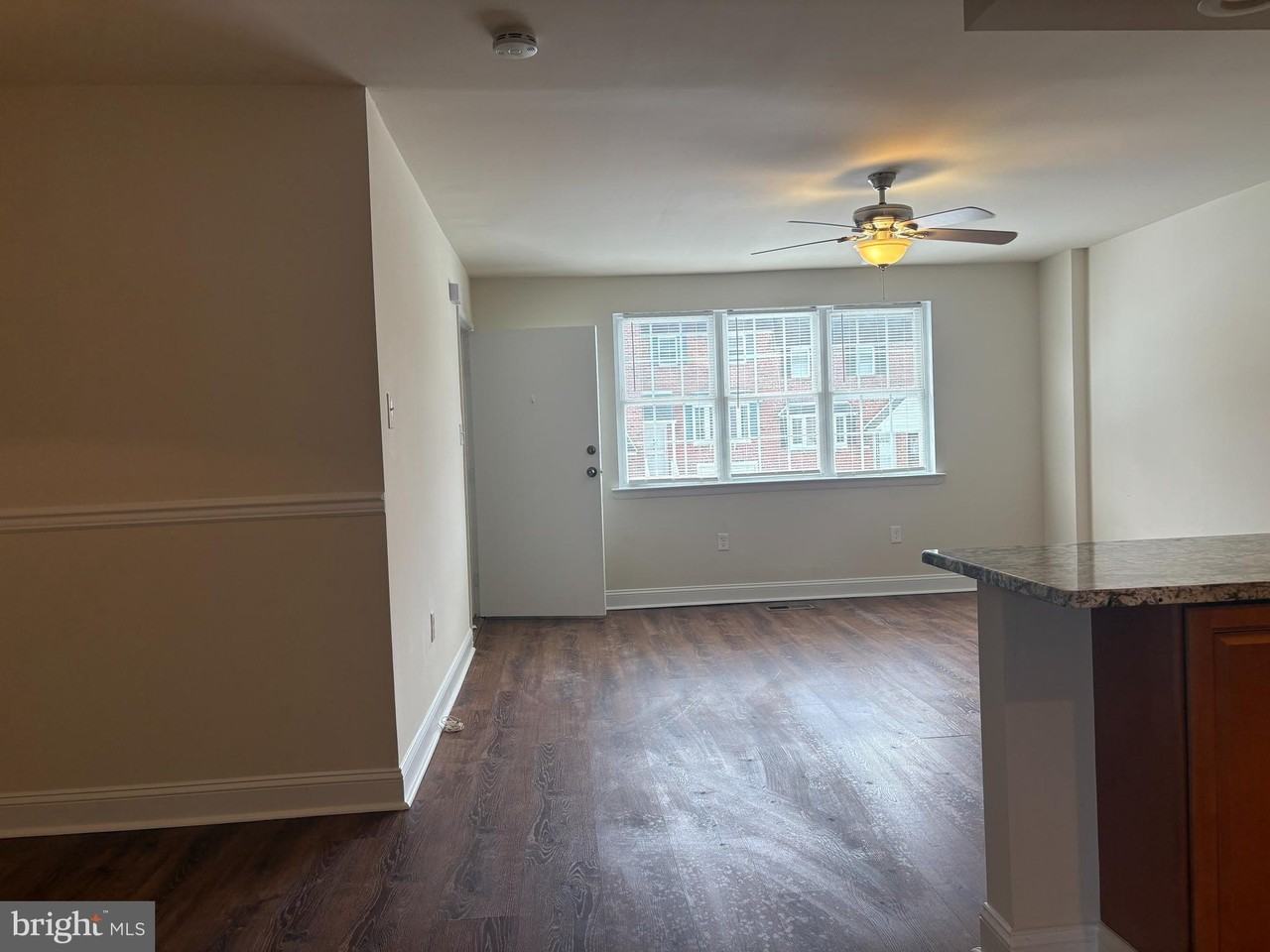 3979 Rowena Dr Unit 1 #1 - Photo 5 of 12