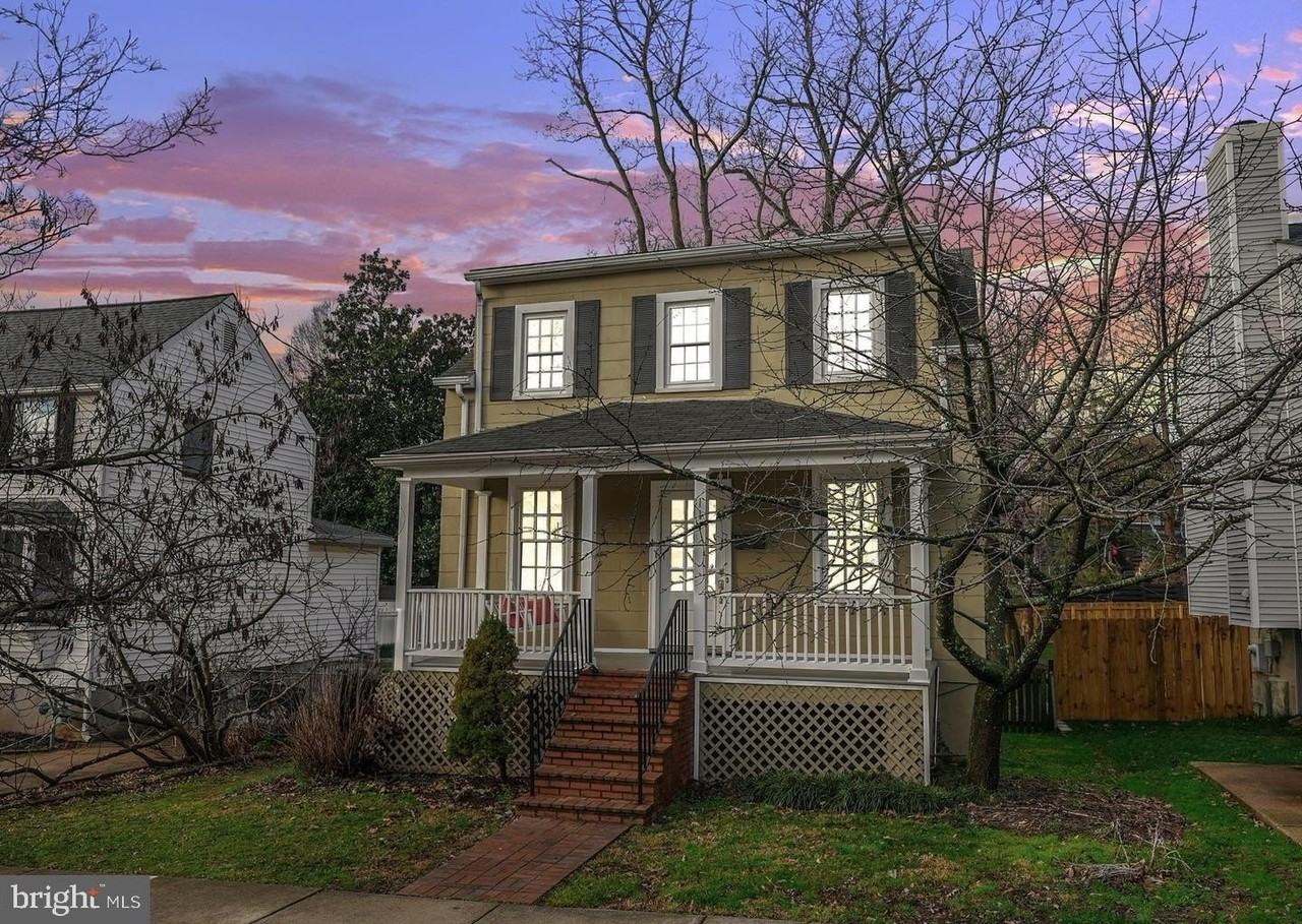 114 N Cleveland St - Photo 2 of 28