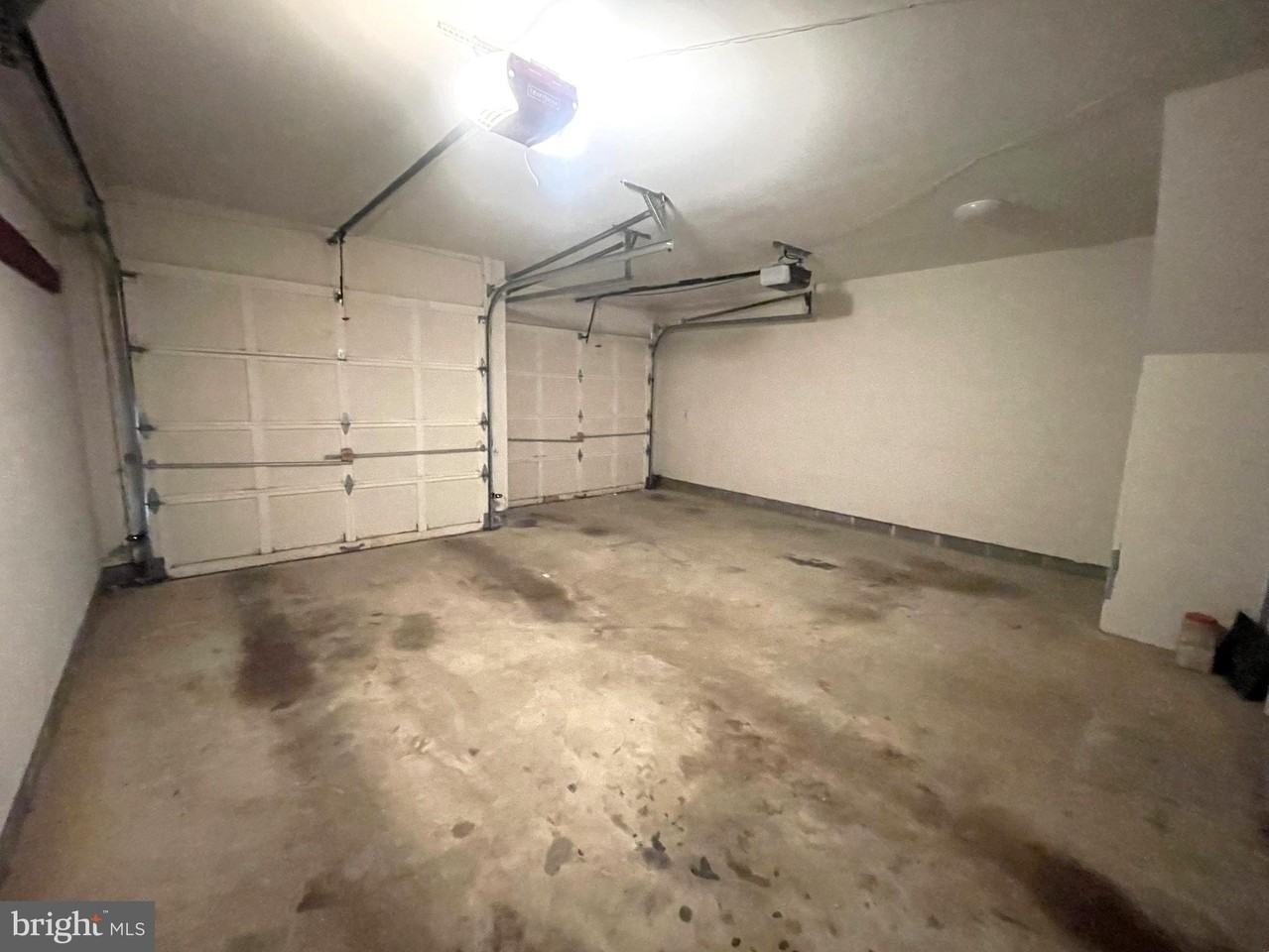 2450 Garnett Dr - Photo 5 of 37