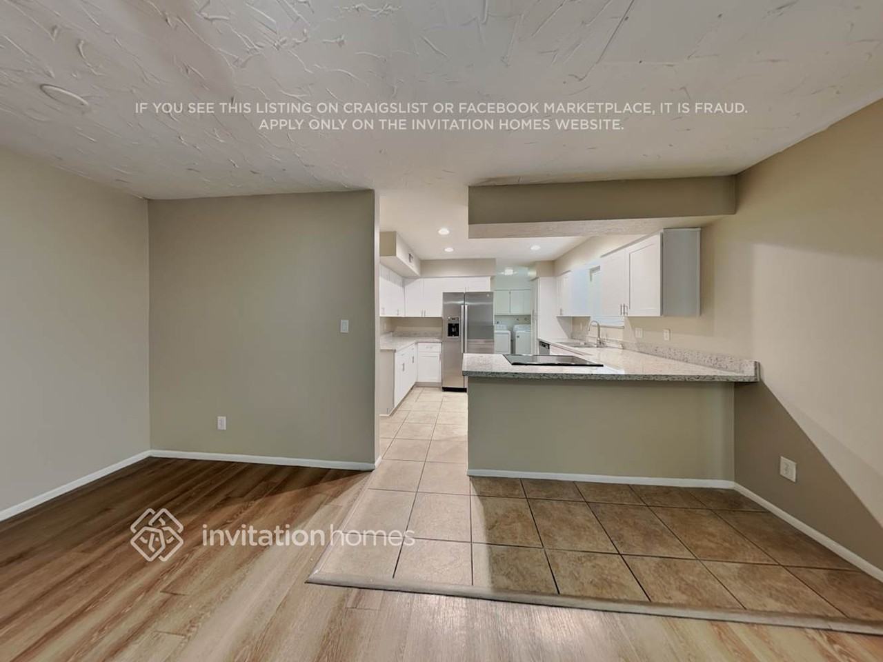 4130 W Mission Ln - Photo 3 of 18