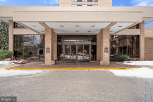 3709 S George Mason Dr Apt 1508 #1508 - Photo 1 of 1