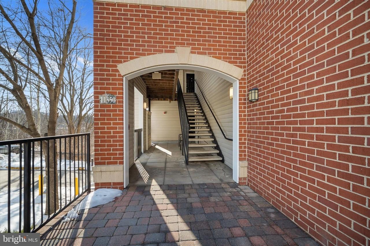 11350 Aristotle Dr Unit 7-402 #7-402 - Photo 2 of 34