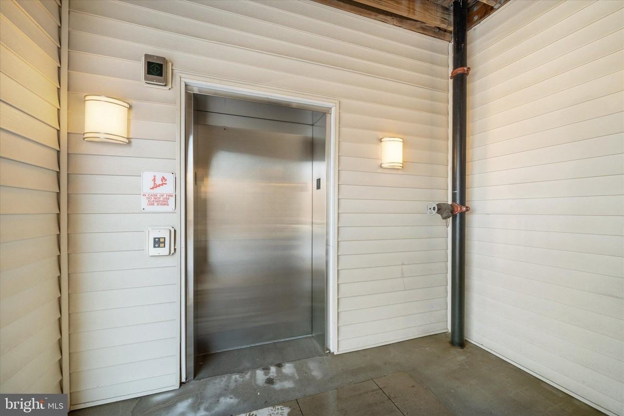 11350 Aristotle Dr Unit 7-402 #7-402 - Photo 3 of 34