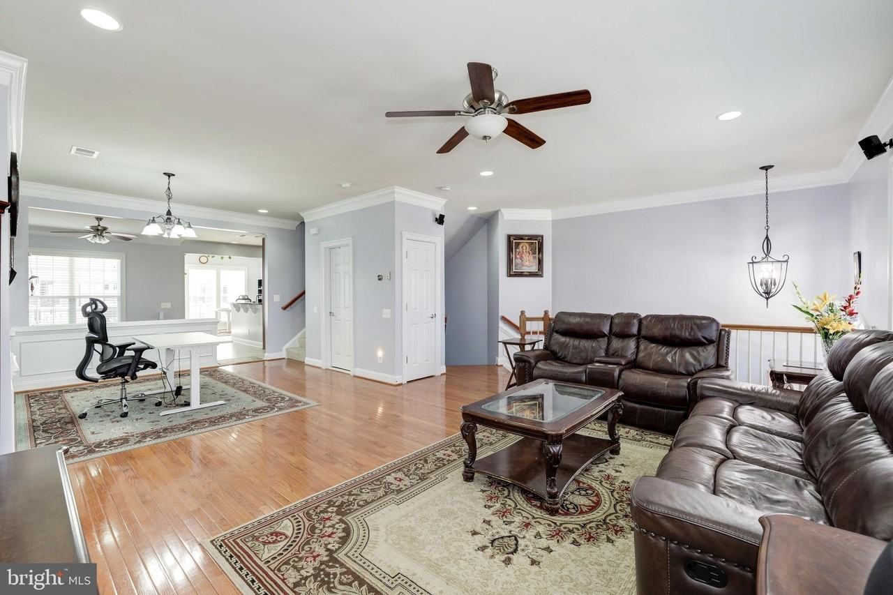 43583 White Cap Ter - Photo 7 of 50