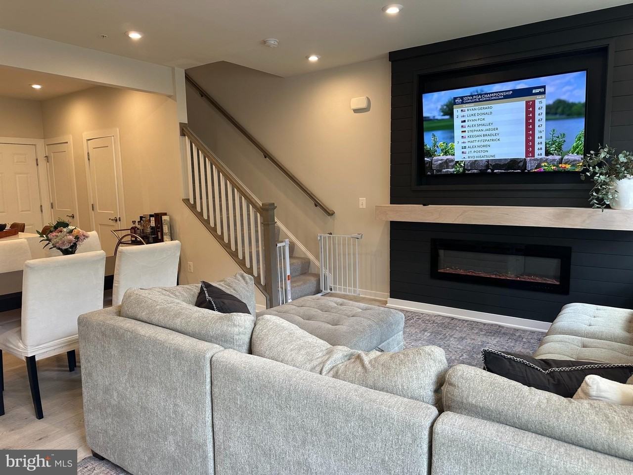 1118 Madeira Ter Se - Photo 4 of 36