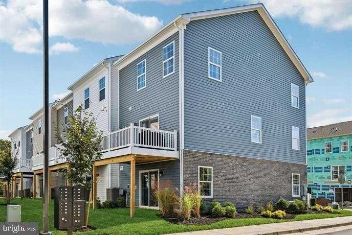 1802 Blythe Way - Photo 2 of 2