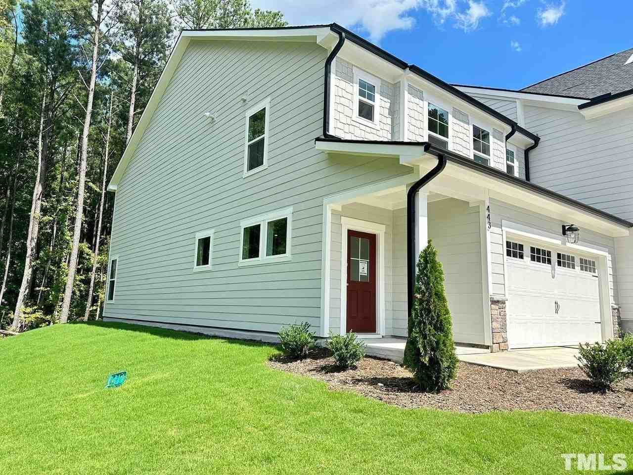 443 Autumn Rain St - Photo 2 of 32