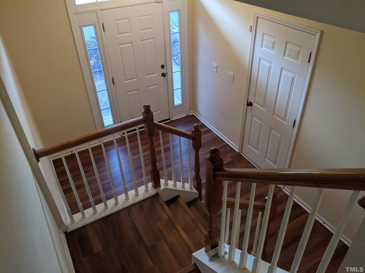 286 Linden Park Ln - Photo 2 of 29