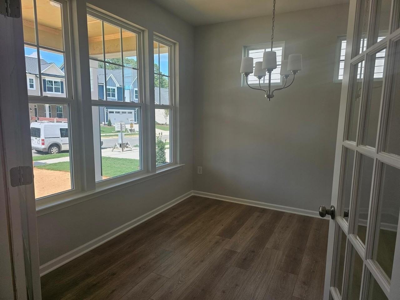 3127 Armeria Dr - Photo 6 of 28