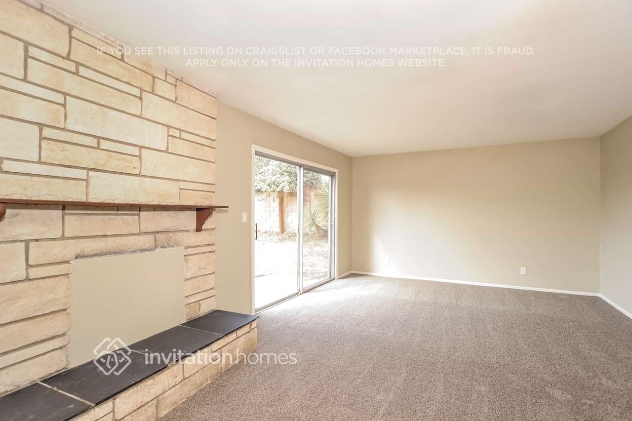 12889 Fenton Ave - Photo 6 of 18