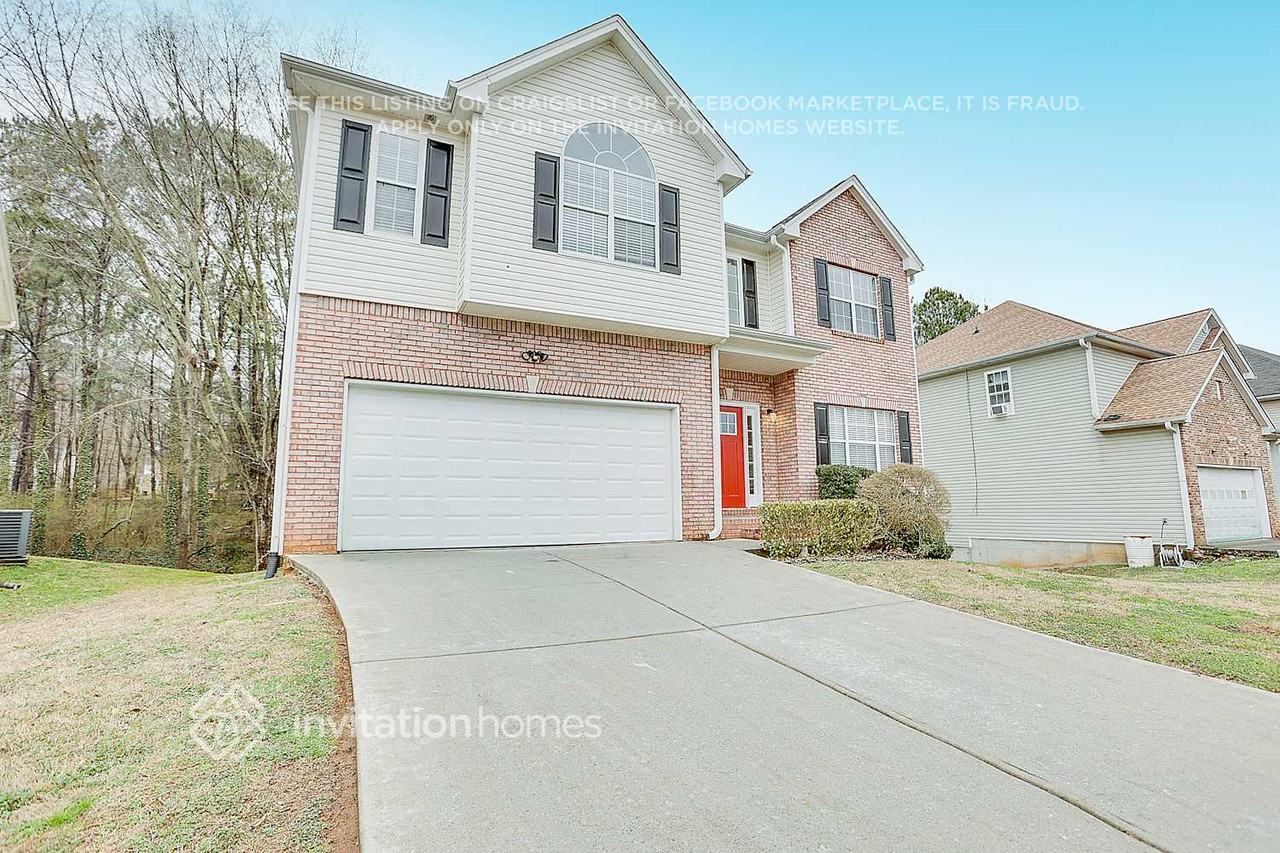 849 Ashton Oak Cir - Photo 2 of 25