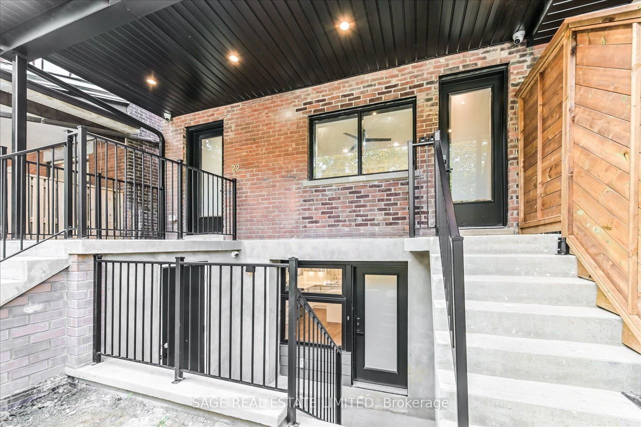 22 Lansdowne Avenue #C - Photo 2 of 25