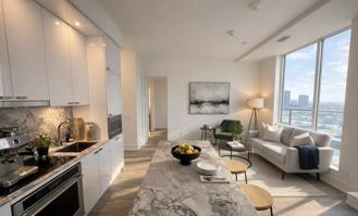 Spadina Ave. & Dundas St W - Photo 1 of 1