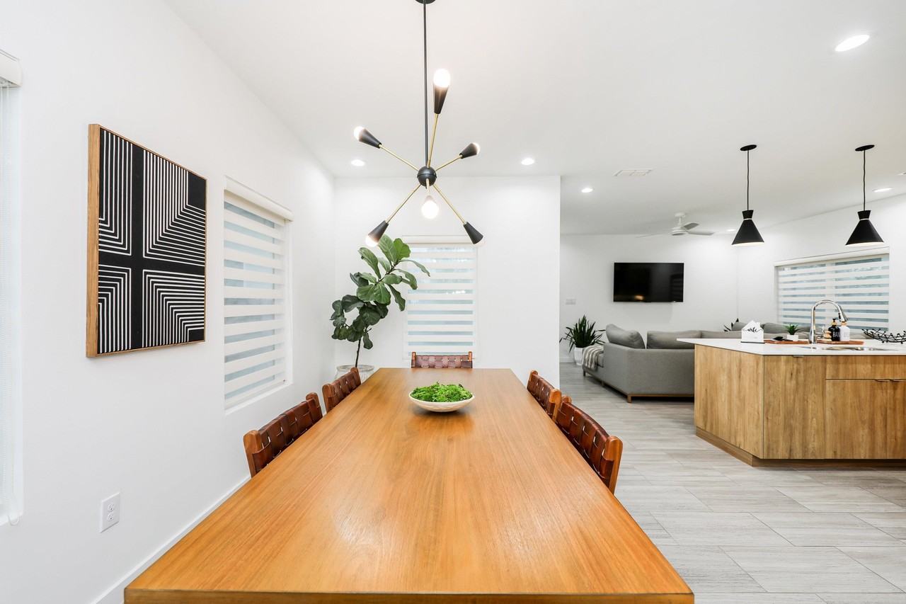 425 Deer Path Loop - Photo 5 of 33