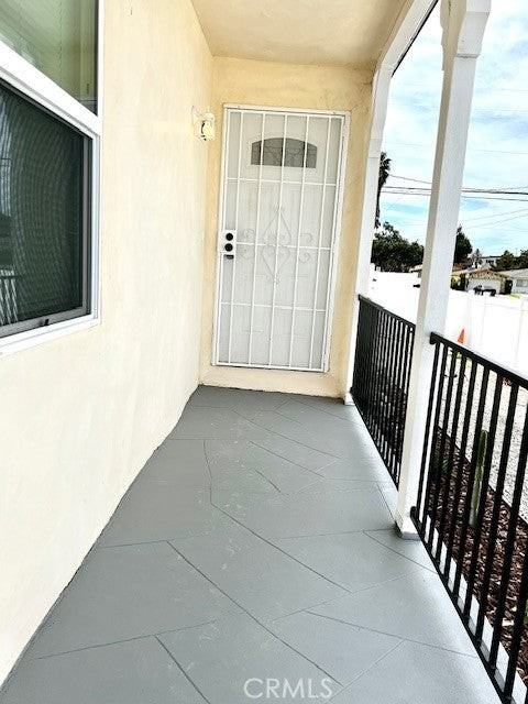 2002 W 106th St - Photo 2 of 24