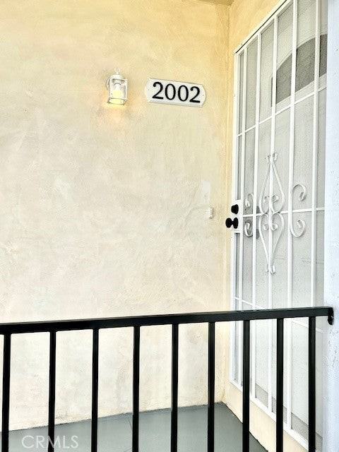 2002 W 106th St - Photo 3 of 24