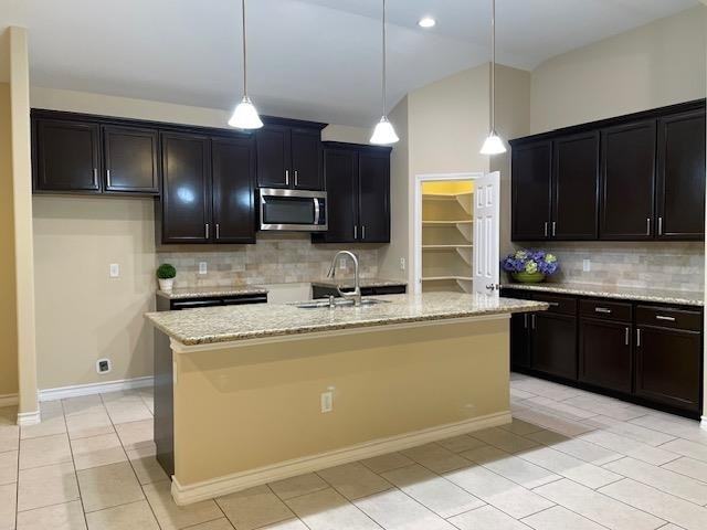 507 Altozano Dr - Photo 6 of 30