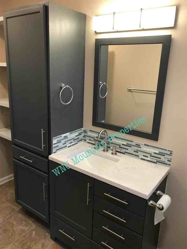 101 Chariton Ave #1 - Photo 6 of 9