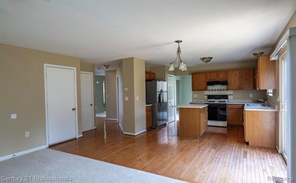 2314 Cedar Knoll Dr - Photo 4 of 14