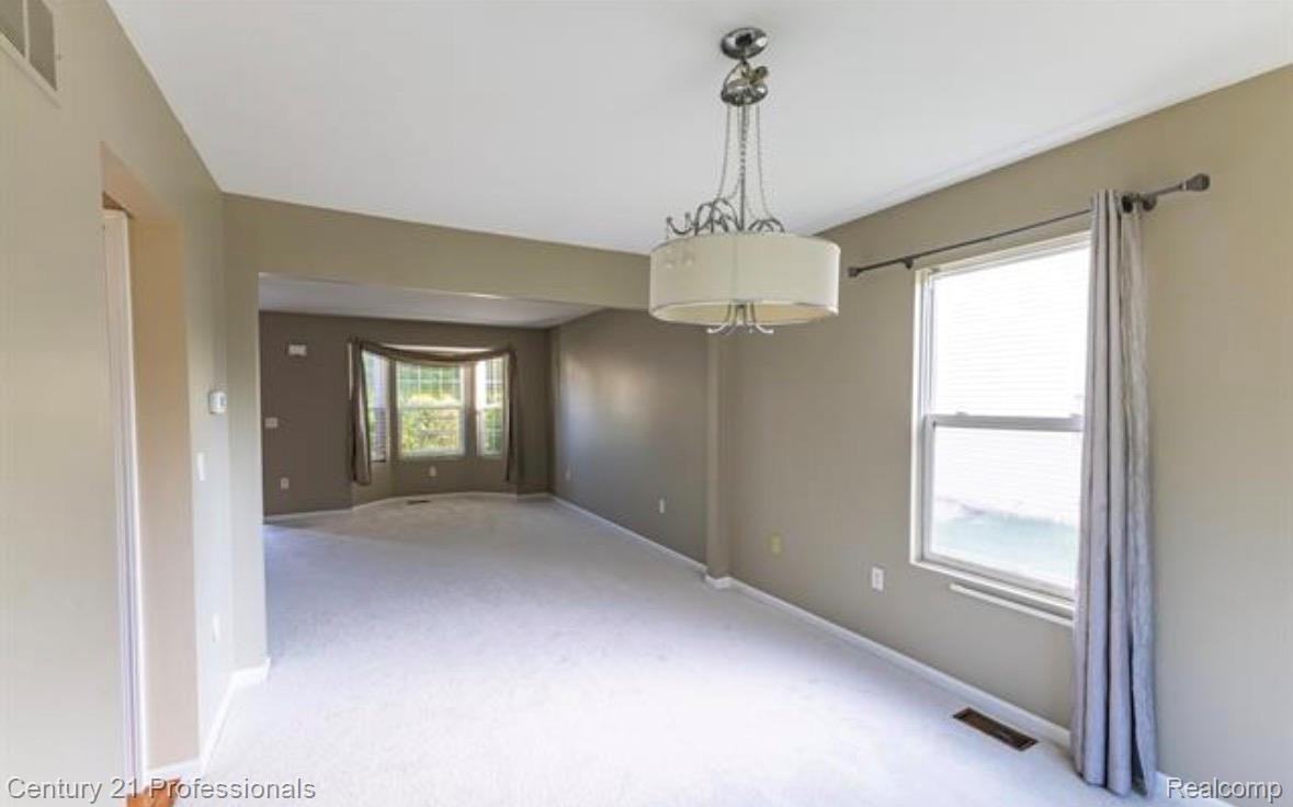 2314 Cedar Knoll Dr - Photo 6 of 14