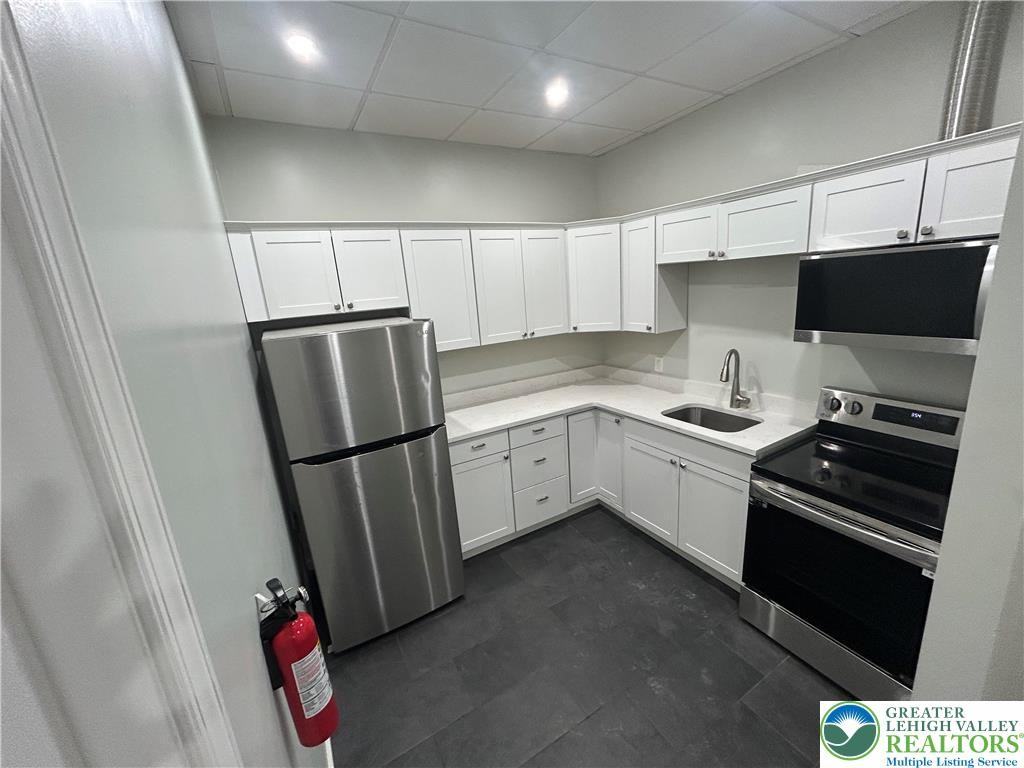 120 N Main Ave ##2 - Photo 6 of 10