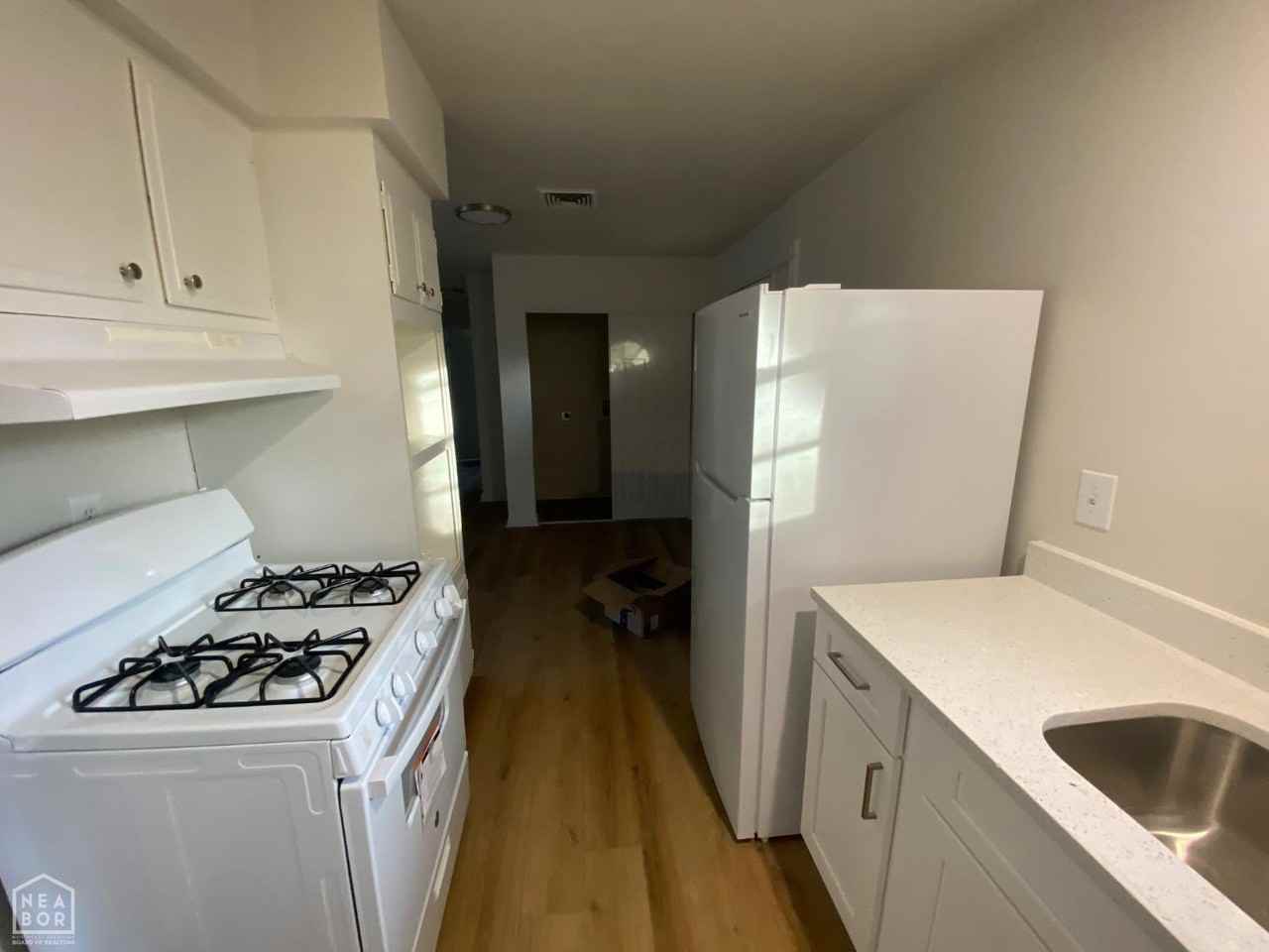 1811 Georgia Dr - Photo 3 of 7