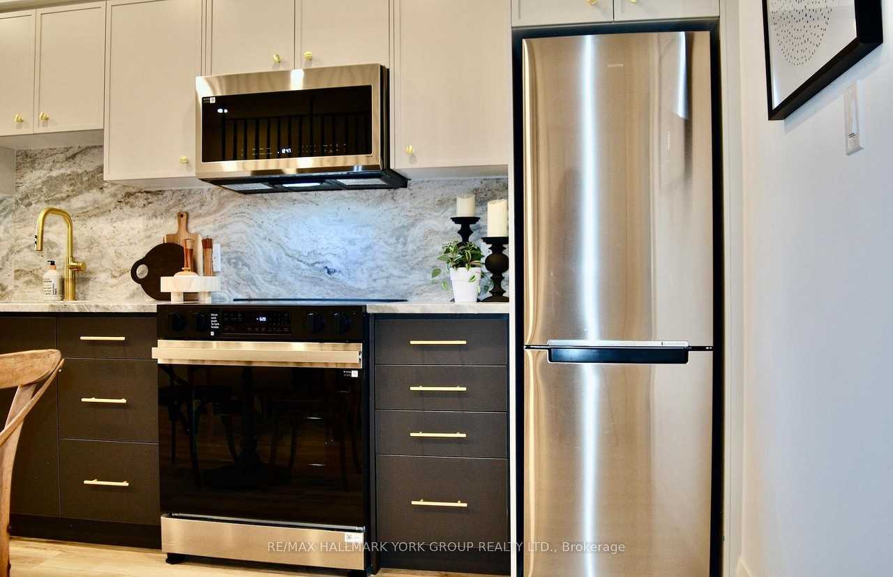 398 Concord Avenue - Photo 4 of 19