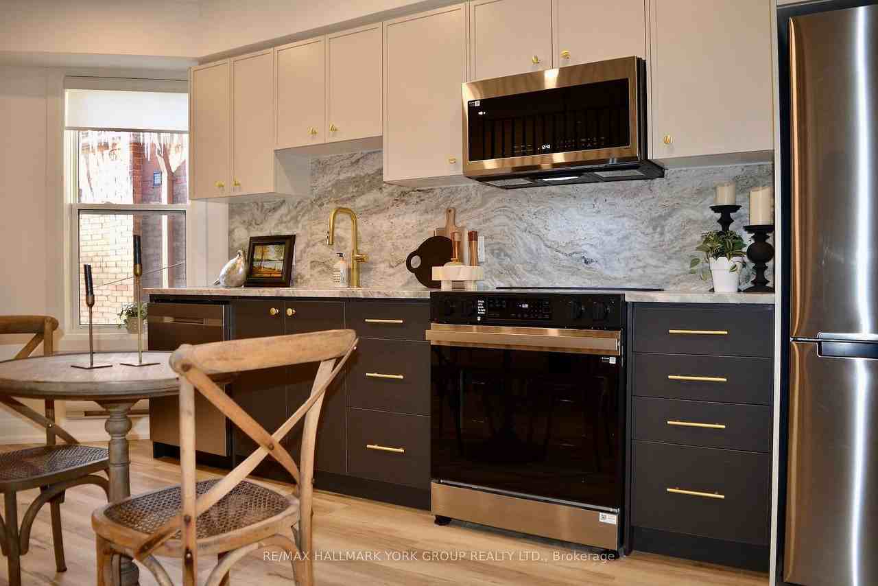 398 Concord Avenue - Photo 6 of 19