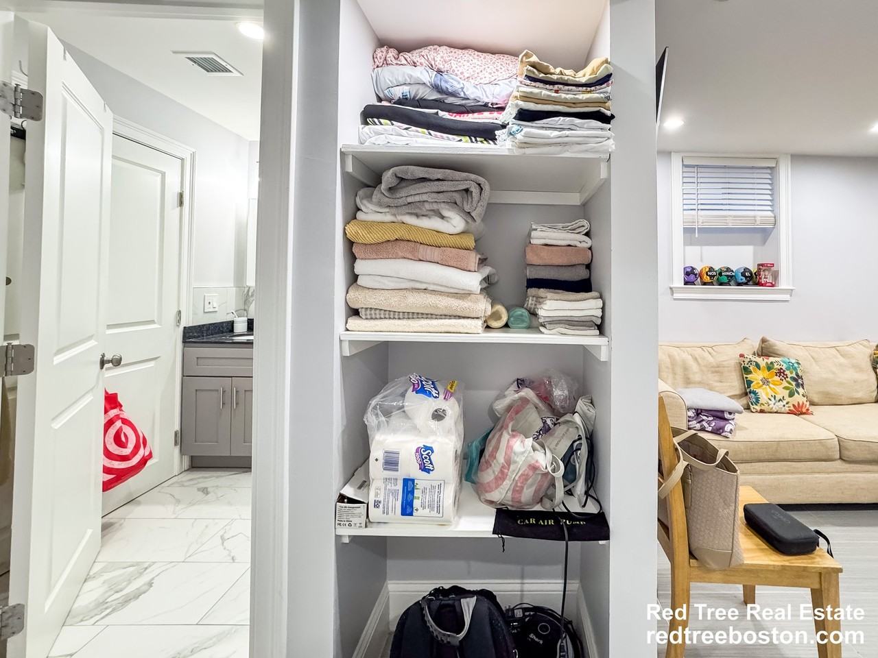 62 Hecla St #B - Photo 5 of 13