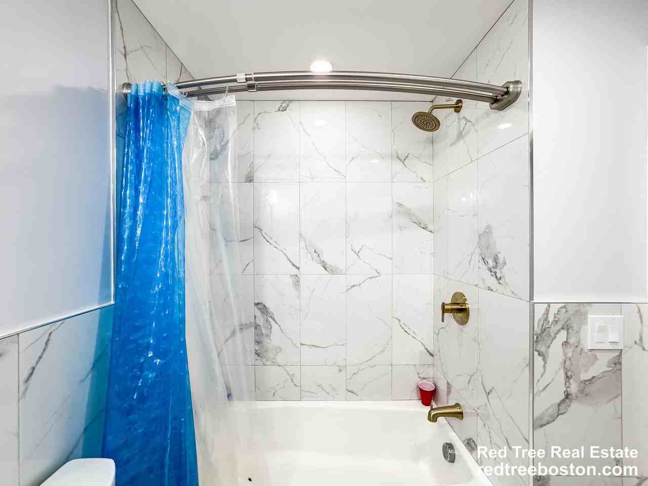 62 Hecla St #B - Photo 7 of 13