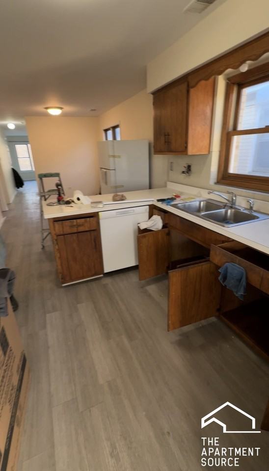 6323 W Fullerton Ave #3 - Photo 4 of 6