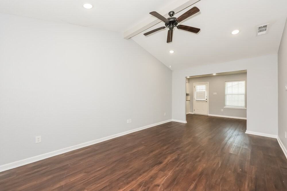 808 Quinette Dr - Photo 5 of 16