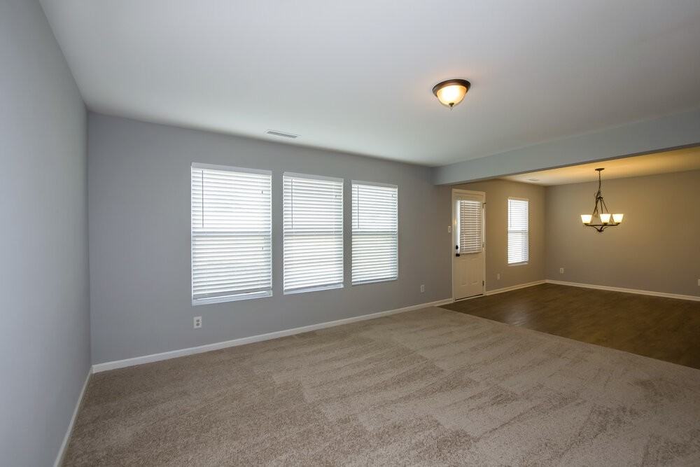 4214 Quinn Dr - Photo 3 of 17