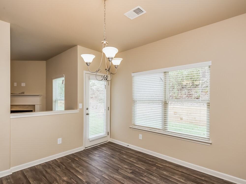 260 Stillwood Dr - Photo 7 of 17