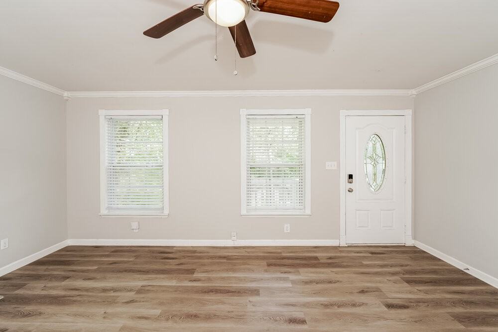 705 13th Ct Nw - Photo 5 of 17