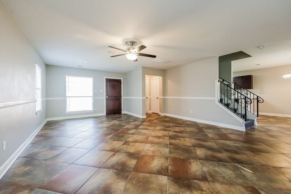 7322 Fox Forest Trl - Photo 5 of 17