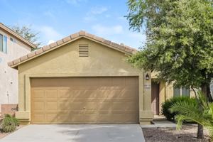 featured image of 660 W Cholla Crest Dr