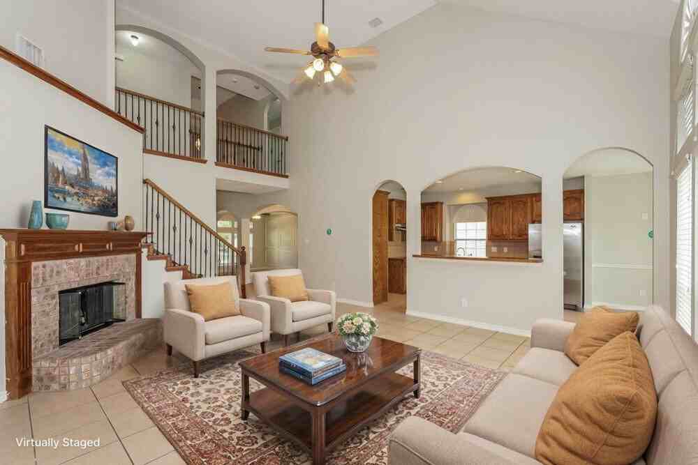 1114 Fleming Ct - Photo 5 of 20